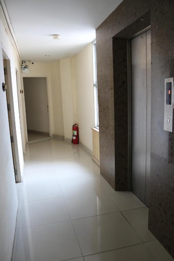 Ladapan Mansion Apartamento Nonthaburi Exterior foto